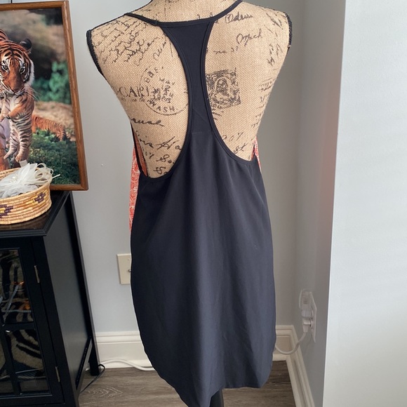 Sweet dress that can take you from beach to bar to club! *FREE SHIPPING!! - Picture 2 of 7